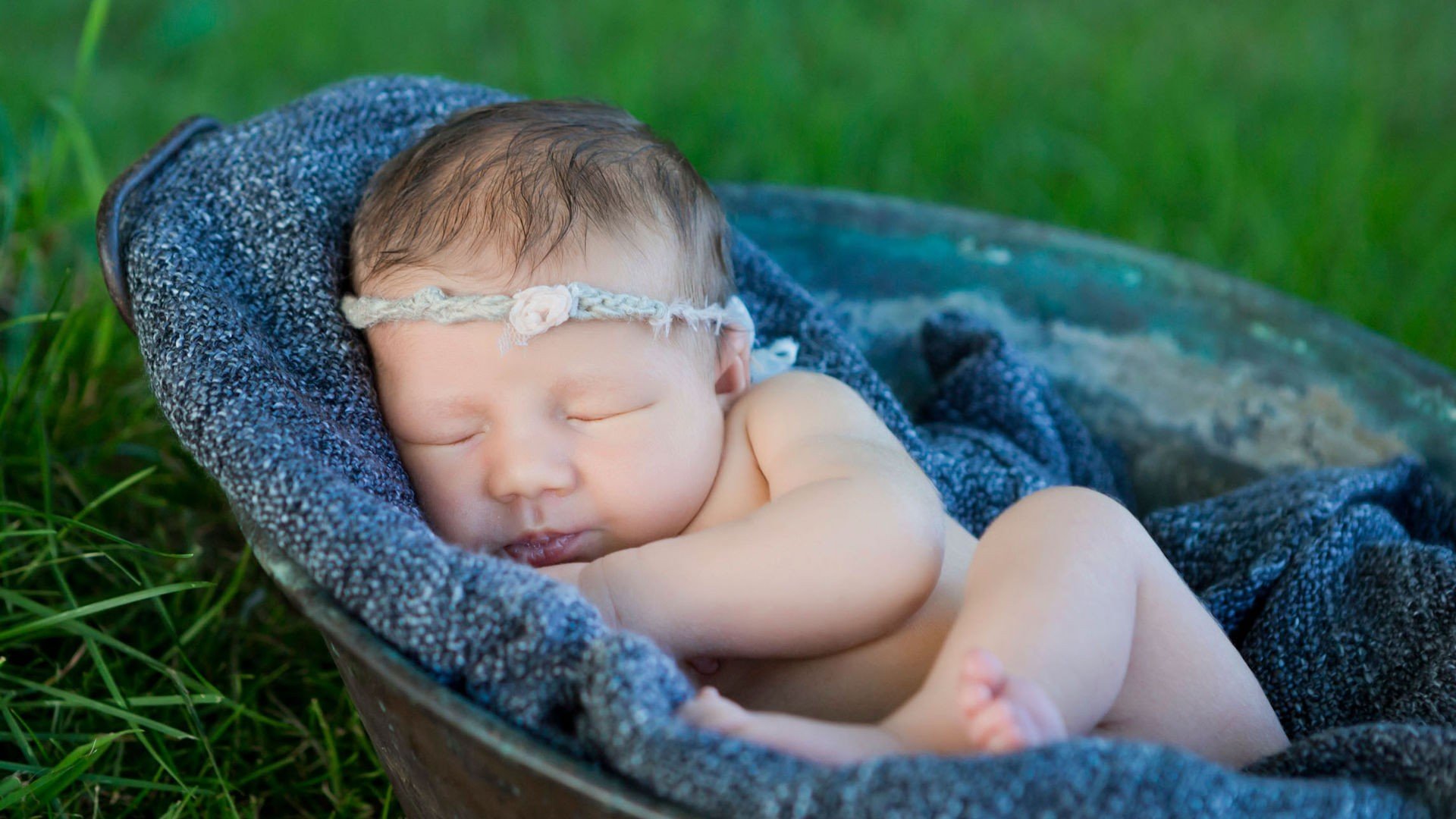 成都捐卵机构联系方式捐卵女孩面对宝宝的耳屎该如何清理？